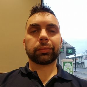 Meet your Posher, Aaron